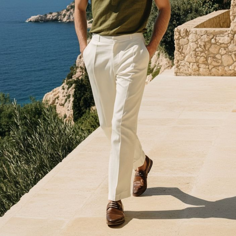 <strong>PANTS</strong>